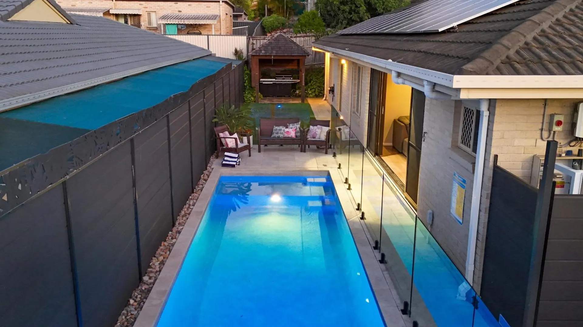 Charming Group Getaway - 9 Mins To Burleigh Beach Gold Coast