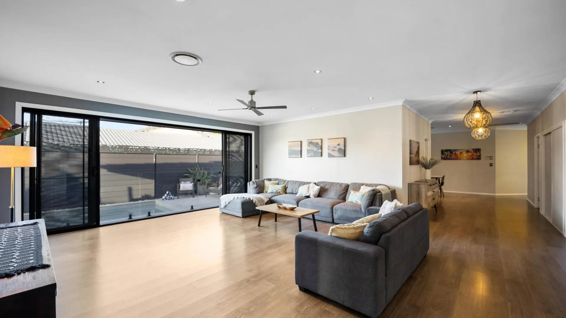 Holiday home Charming Group Getaway - 9 Mins To Burleigh Beach Gold Coast Australia