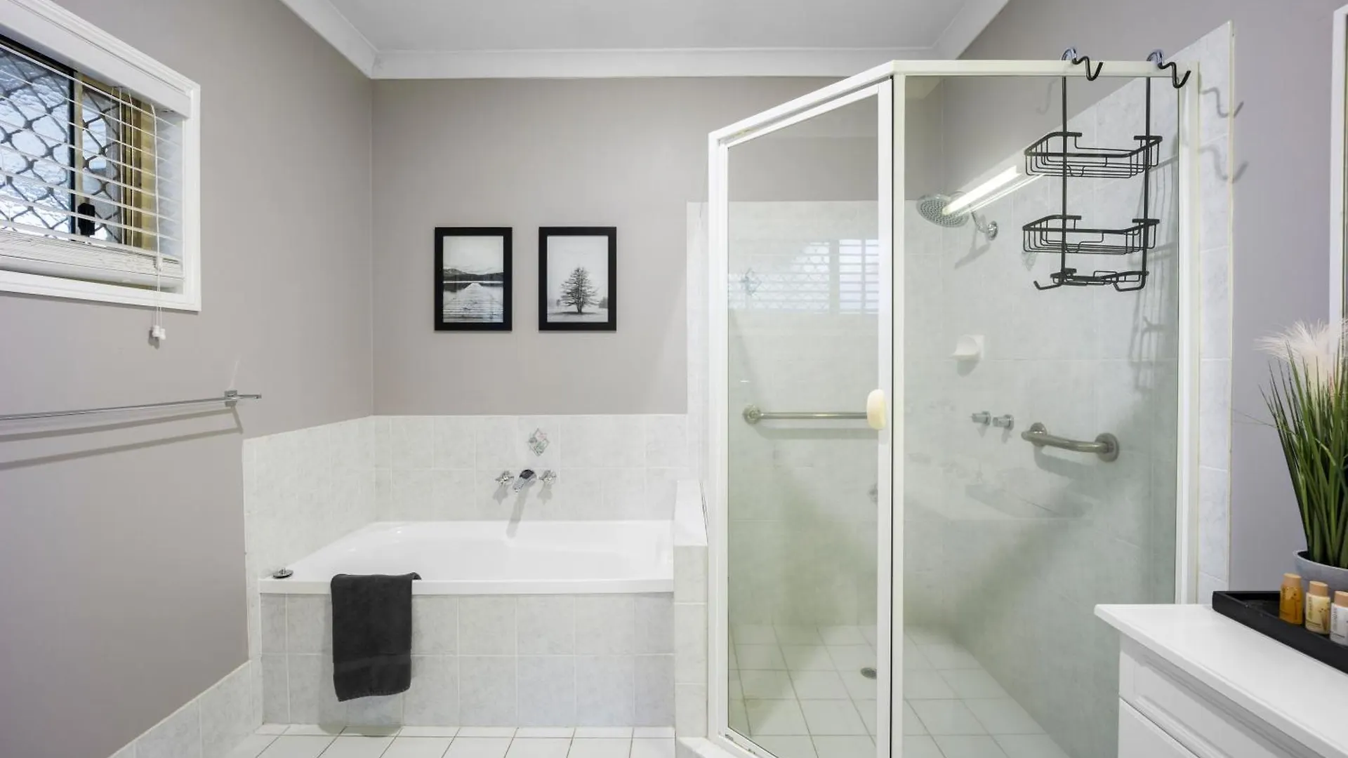 Charming Group Getaway - 9 Mins To Burleigh Beach Gold Coast
